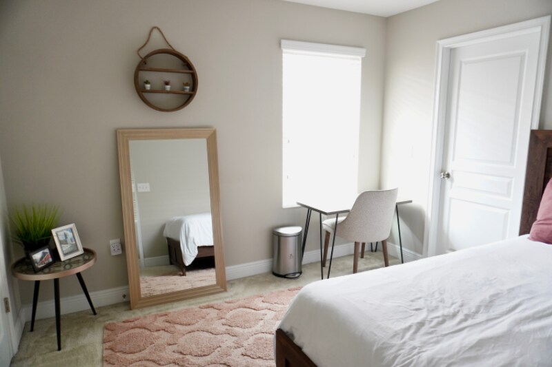 Building Photo - 2126 W Spruce St