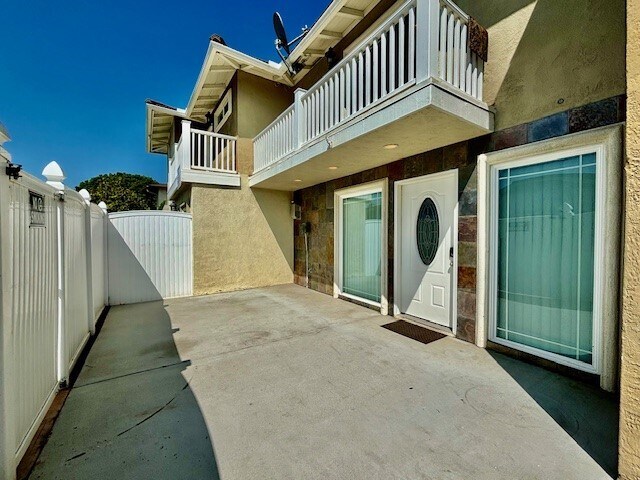 Building Photo - 4150 Patrice Rd