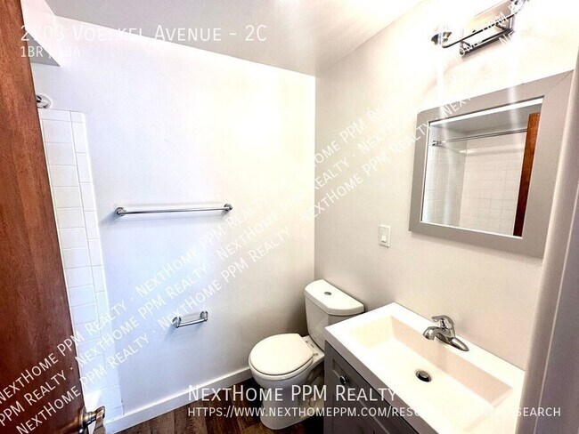 Building Photo - 2703 Voelkel Ave