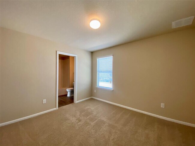 Building Photo - 3012 Tilmon Ln.