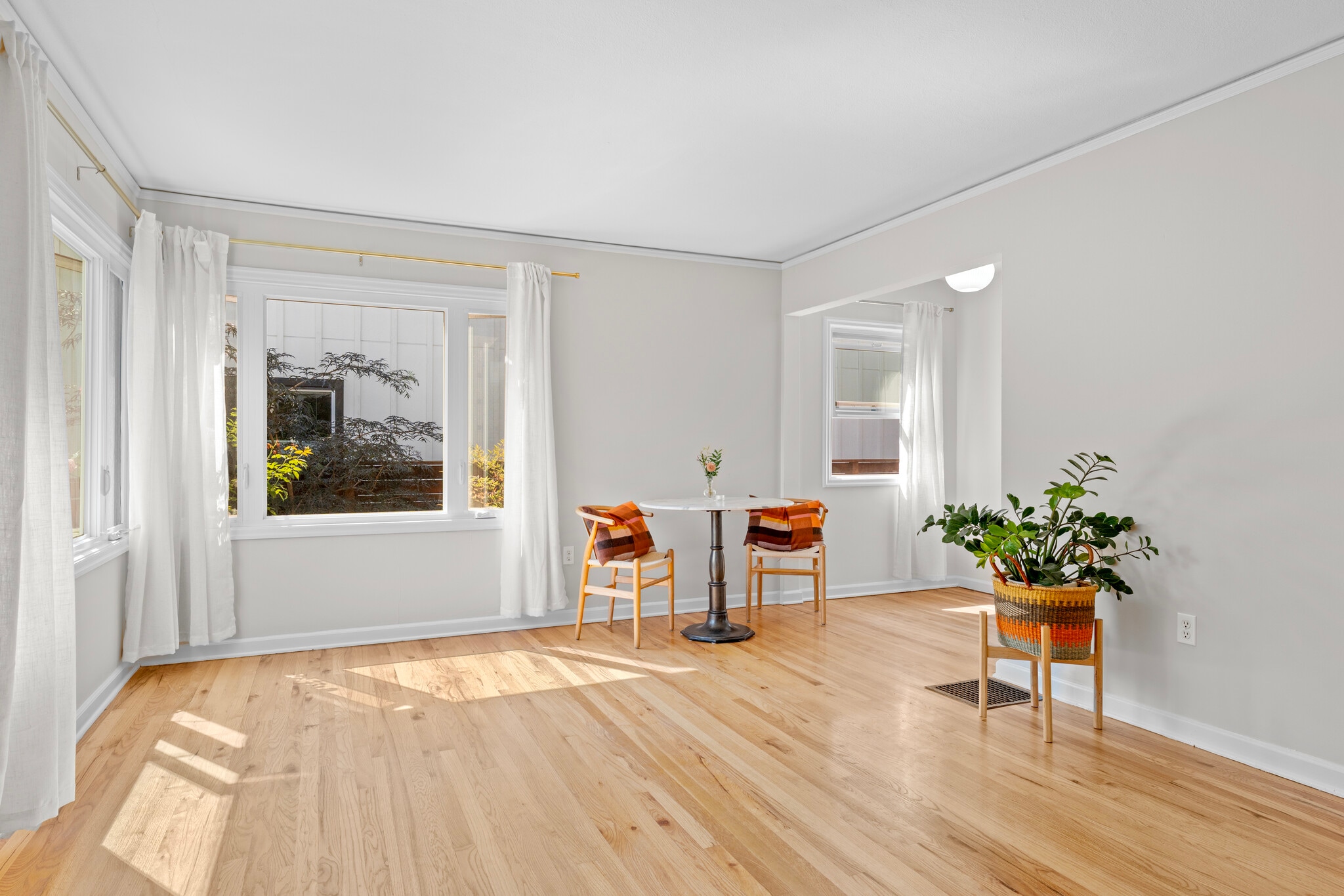 Living Room - 5263 NE 32nd Pl
