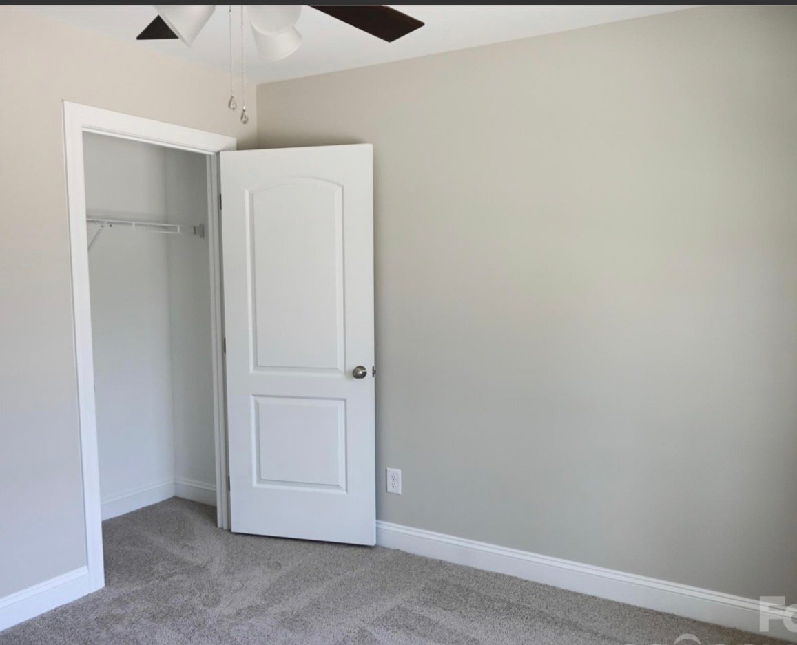 Building Photo - 385 Harrel St