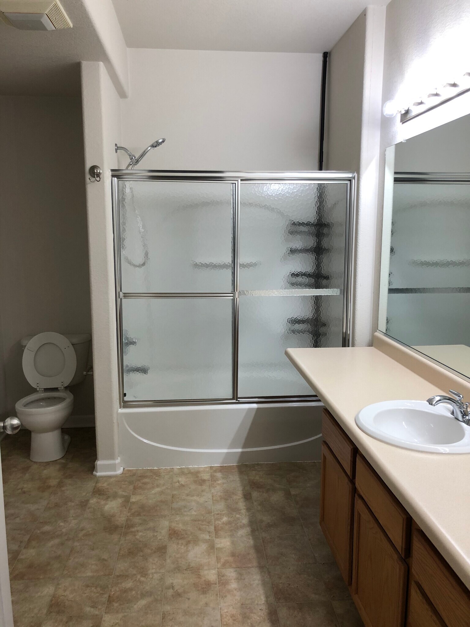 Master Bath - 3752 Ponderosa Ct