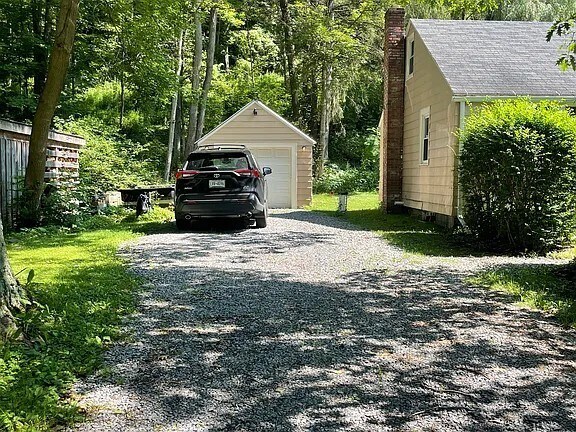 Building Photo - 387 Brooktondale Rd