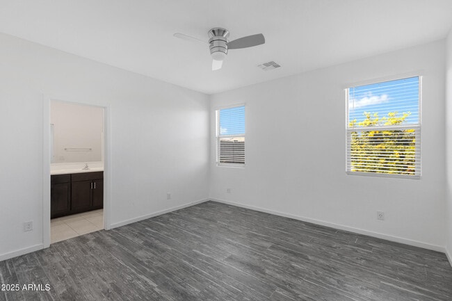 Building Photo - 4584 Stickleaf Way