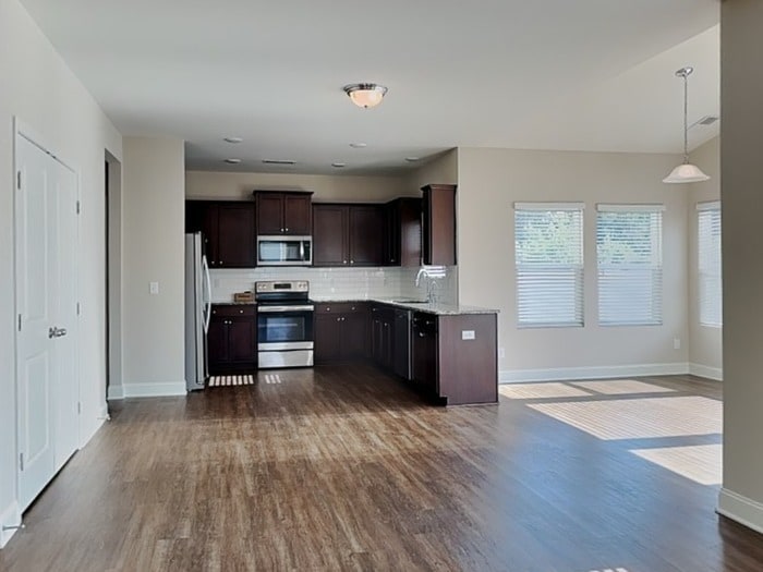 Building Photo - 3649 Massey Ridge Ct