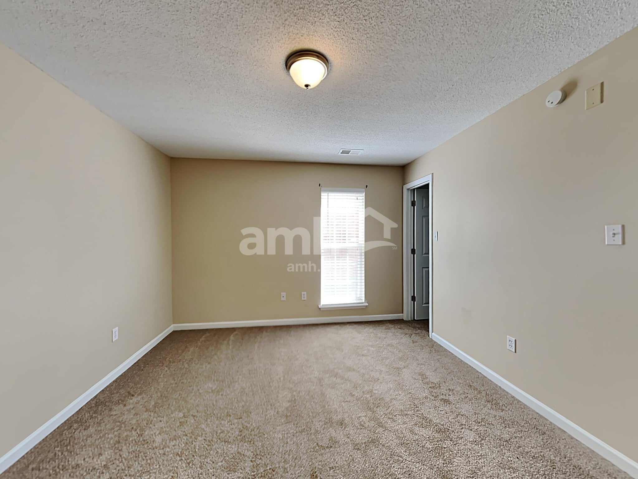 Building Photo - 5331 Kristy Ln