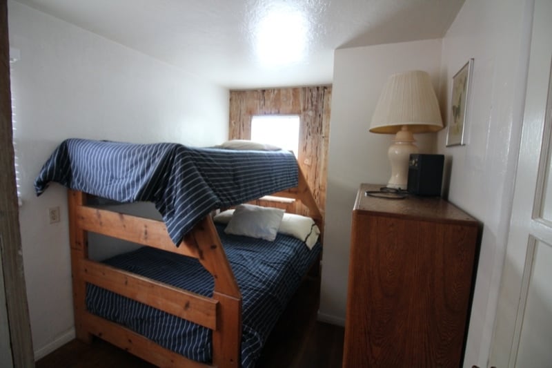 Building Photo - 728 Venice Ct