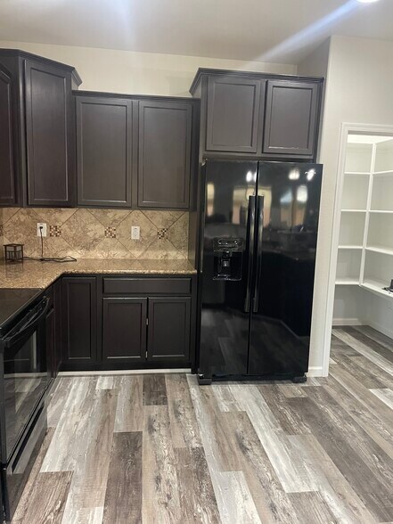 Updated flooring and paint - 25972 W Burnett Rd