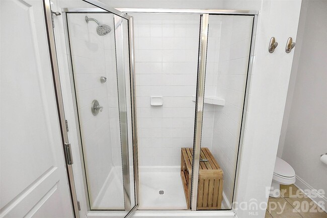 Building Photo - 401 N Church St