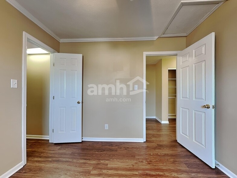 Building Photo - 6475 Calloway Ct