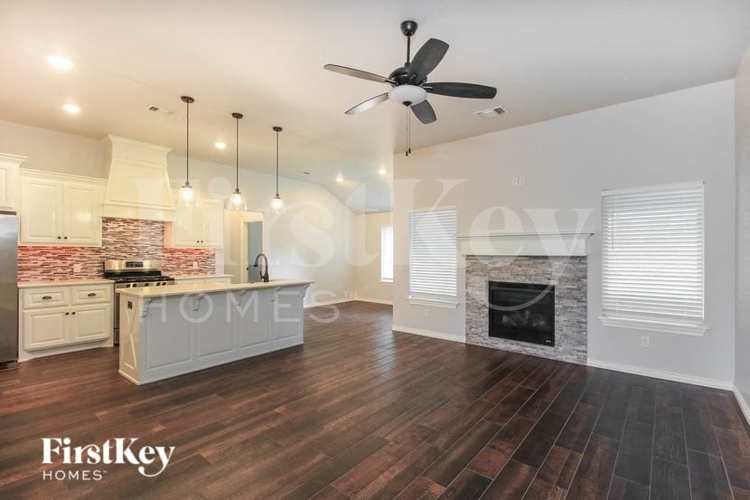 Building Photo - 9212 NW 91st St