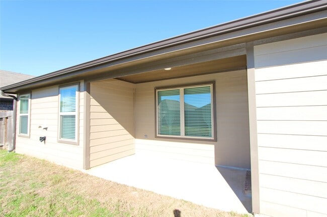 Building Photo - 29519 Patricias Wy