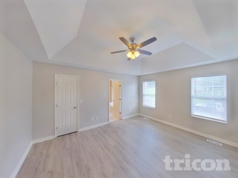 Building Photo - 2108 Forge Ridge Cir