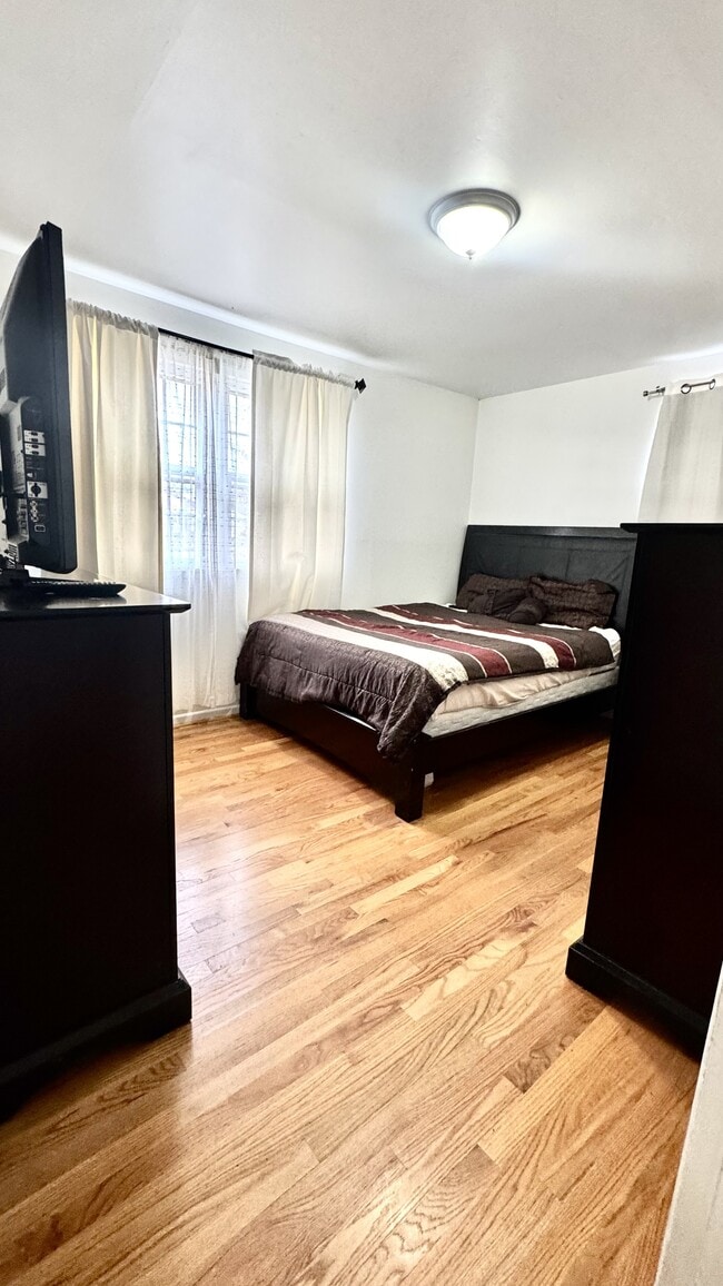 Building Photo - 505 Delmar Rd