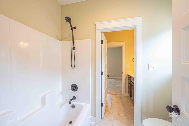 Building Photo - 27069 Gramercy Ln