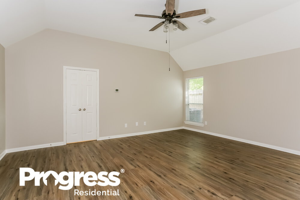 Building Photo - 13207 Castle Combe Dr