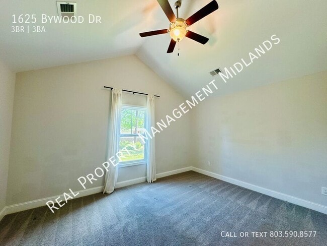 Building Photo - 1625 Bywood Dr