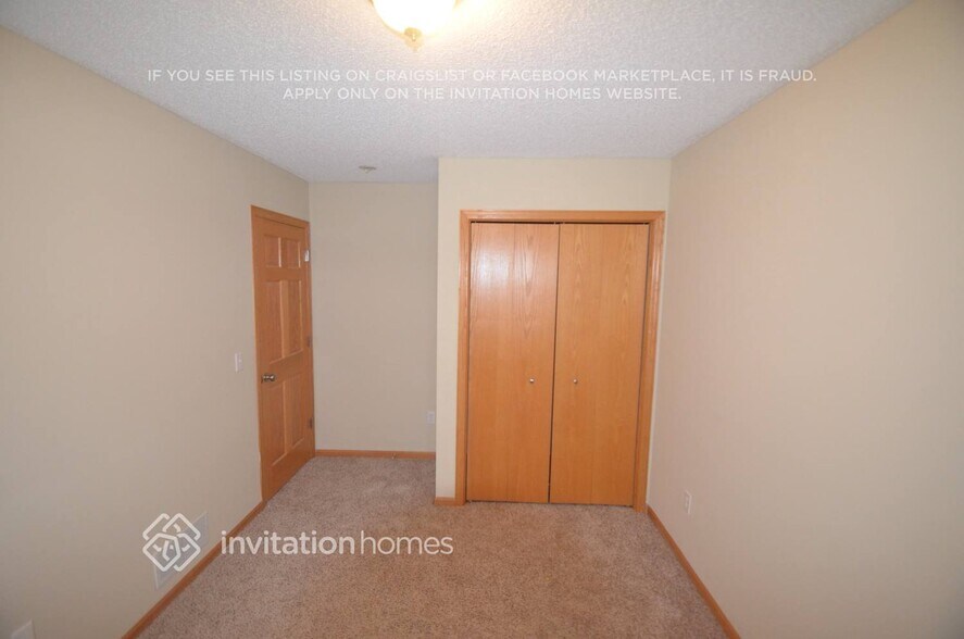 Building Photo - 3570 Kaiser Ct NE