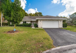 Front - 5036 NW 66th Ln