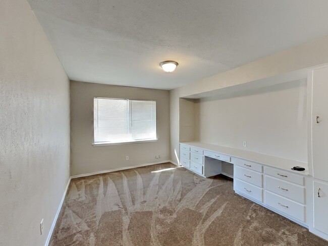 Building Photo - No Application Fees* $500 off w/move in by...