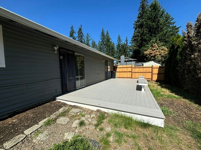Building Photo - 26452 189th Ave SE