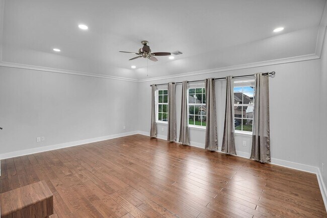 Building Photo - 405 Mystic Trail Loop