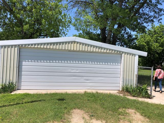 Building Photo - 18257 FM1173