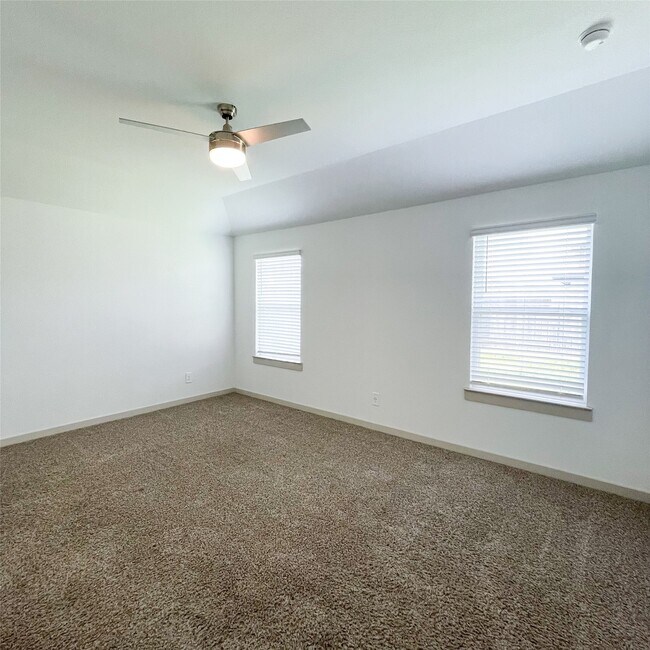 Building Photo - 6826 Halifax Harvest Ln