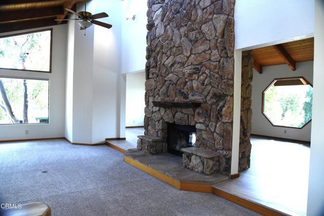 Building Photo - 1523 Vista Del Mar Dr