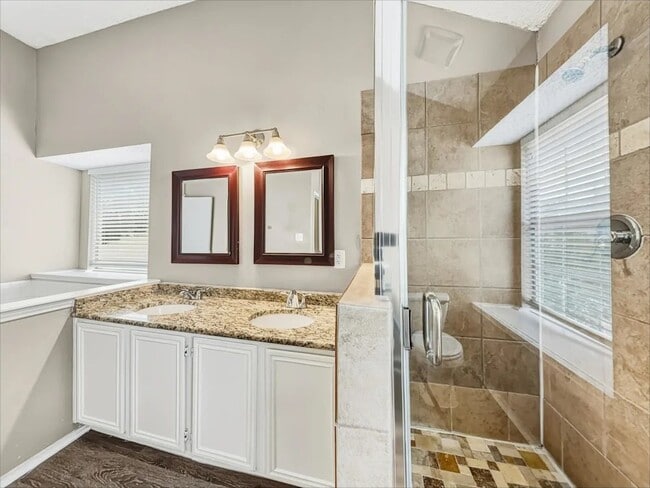 Building Photo - 1111 Brewer Dr