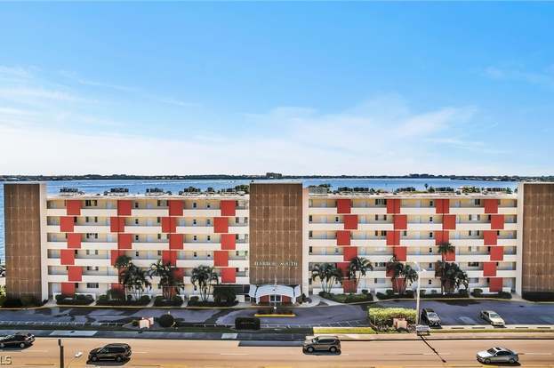 Building Photo - 1766 Cape Coral Pkwy E