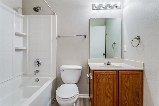 Building Photo - 1122 Augustin Dr