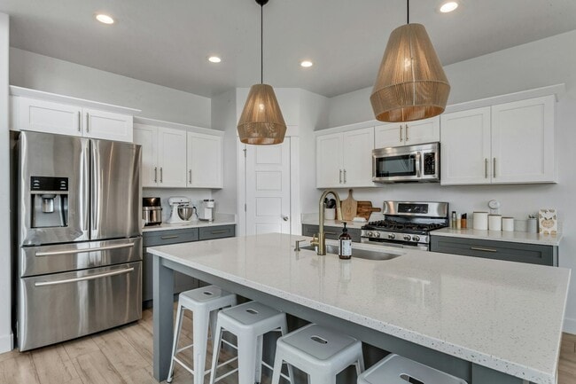 Building Photo - 14636 Snow Leopard Ln