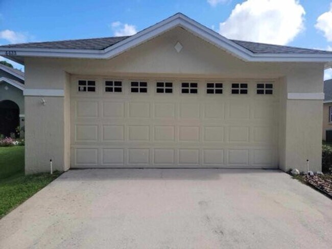 Building Photo - Ready for you to call home!