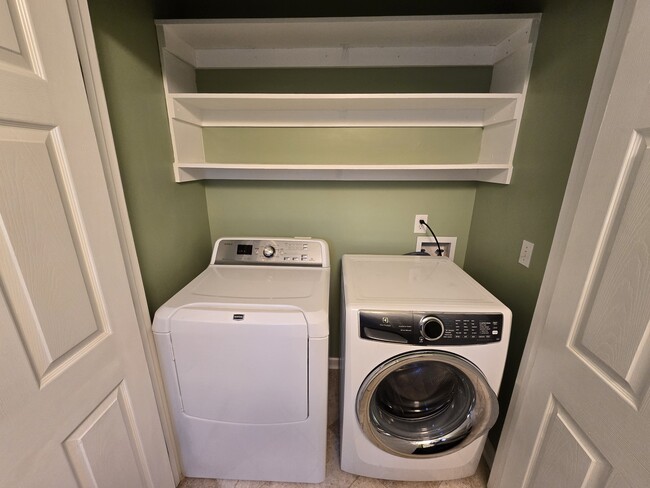 Building Photo - 10008 Ligon Mill Rd