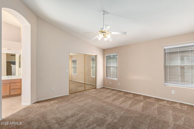 Building Photo - 6431 W Escuda Rd