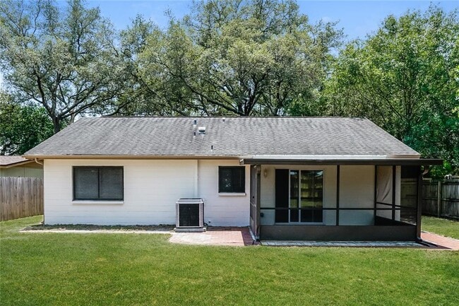 Building Photo - 4212 E Temple Heights Rd