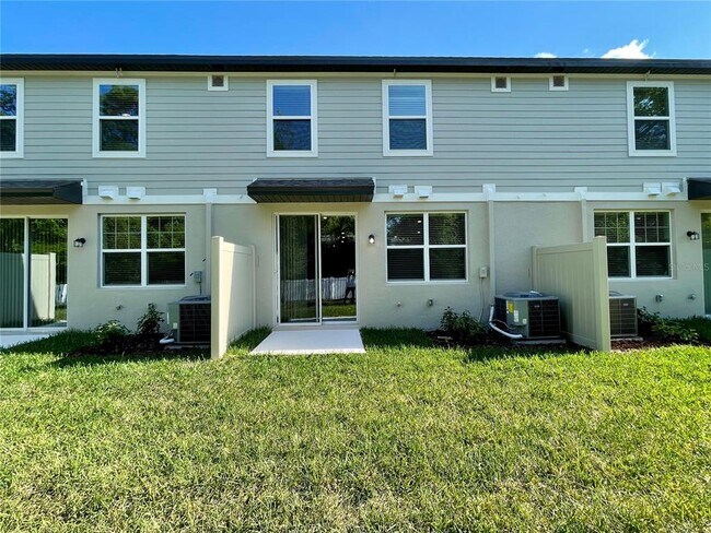 Building Photo - 1574 Grand Rue Dr