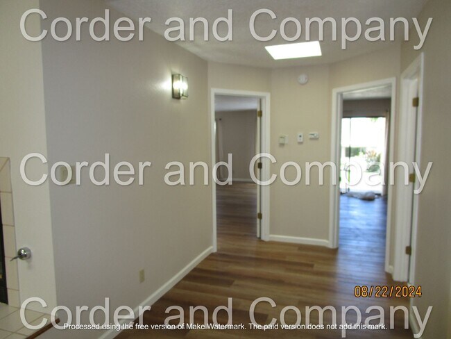 Building Photo - Cute 2 Bedroom, 2 Bathroom, 2 Car Garage and 1,562 Sq. Ft. home in 55+ Community in Rio Rancho.