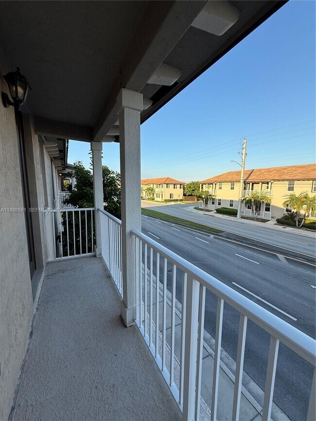 Building Photo - 24340 SW 117th Ave