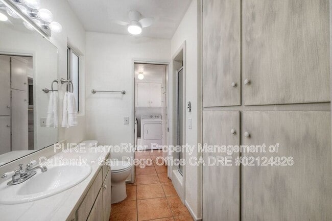 Building Photo - 2135 E El Norte Pkwy
