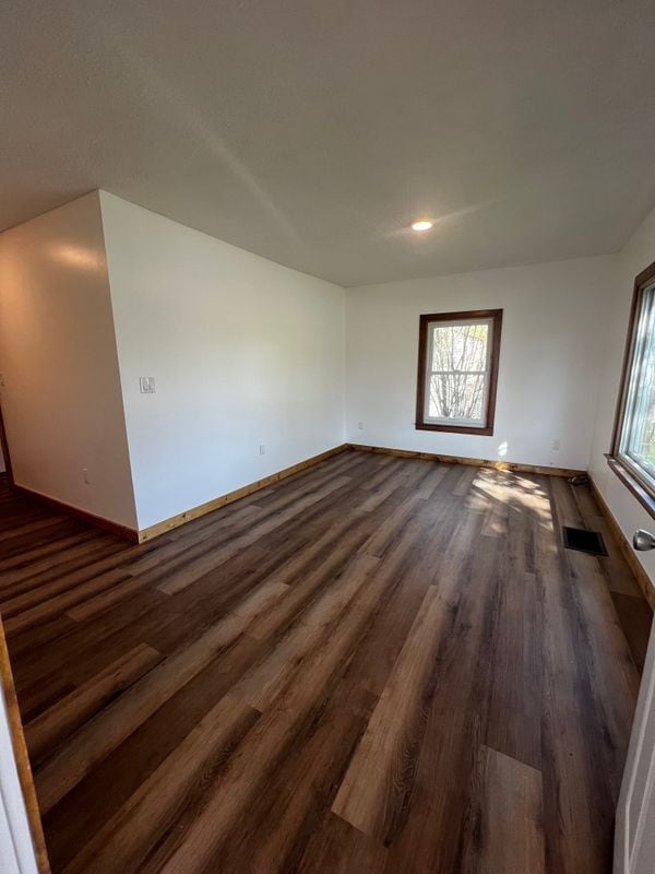 Building Photo - 1801 Woodson Dr SW