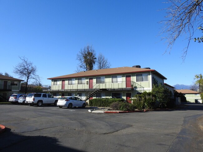 Building Photo - 2070 Bechelli Ln