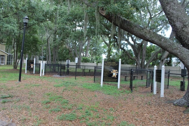 Building Photo - Gated community across from new hospital