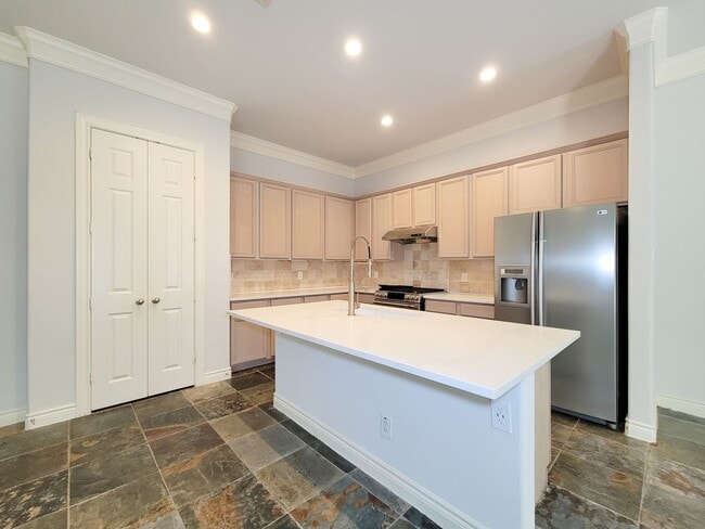 Building Photo - Two-Story, Three Bedroom Home in Gated Com...