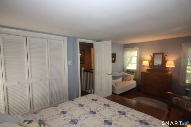 Building Photo - 23 Saunders Dr