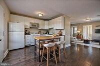 Building Photo - 443 Fairmount Ave