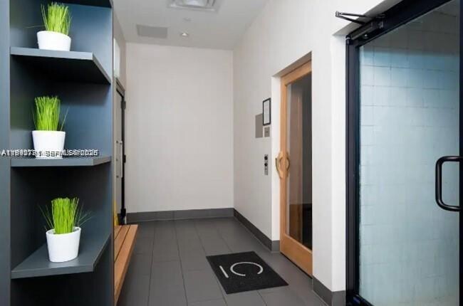 Building Photo - 151 SE 1st St