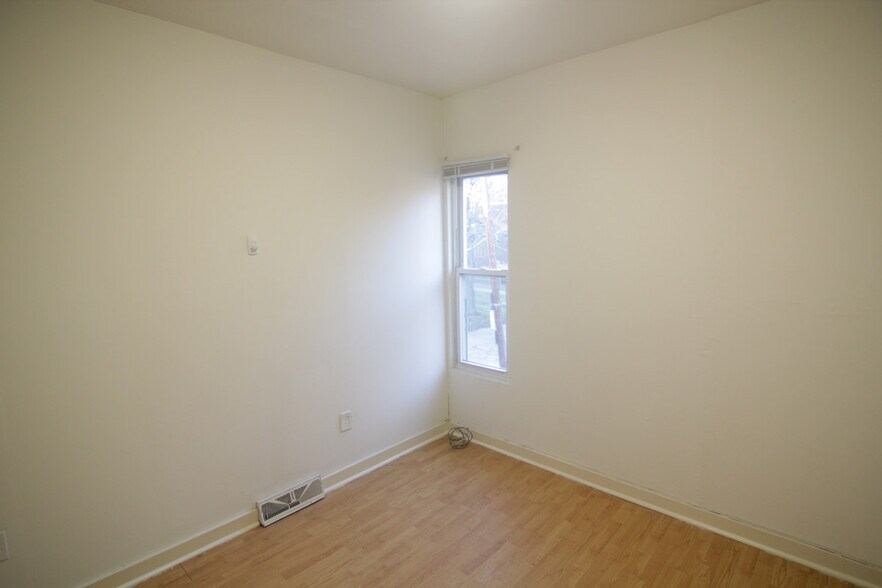 Building Photo - 412 Union St